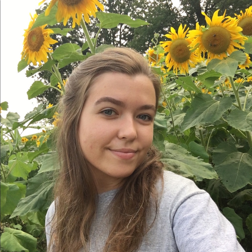 Meet your Posher, Haley